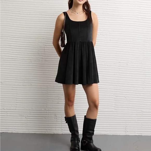 American Eagle Outfitters Dresses & Skirts - American Eagle Black Skater Dress | Size Large | NWT